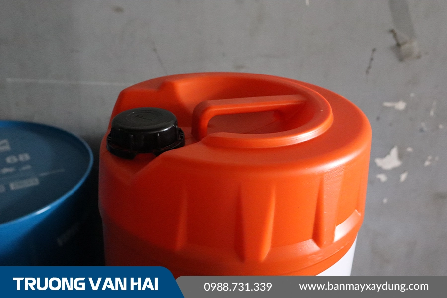 V.Alpha 85W-140 - Nhớt hộp số xe ô tô cao cấp